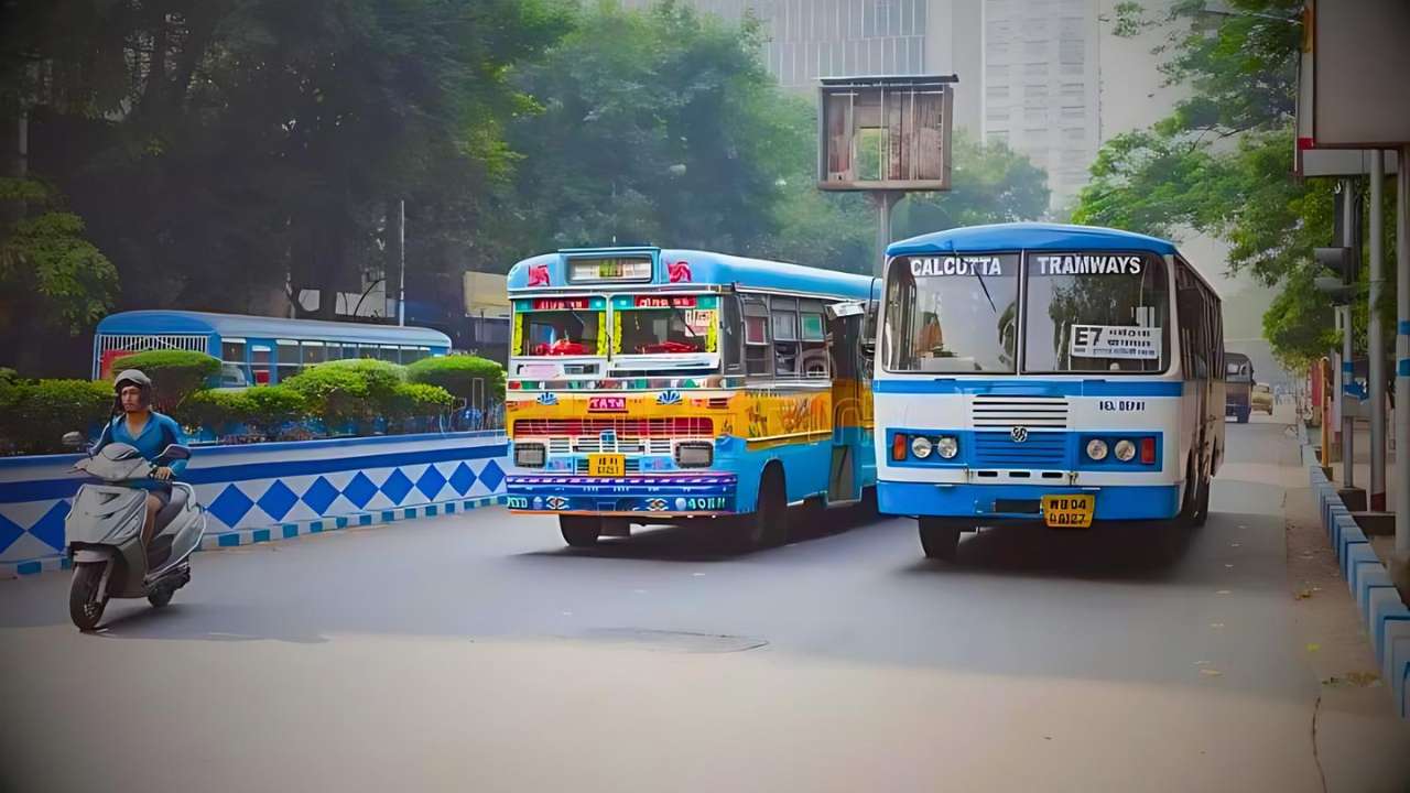 Bus in Kolkata