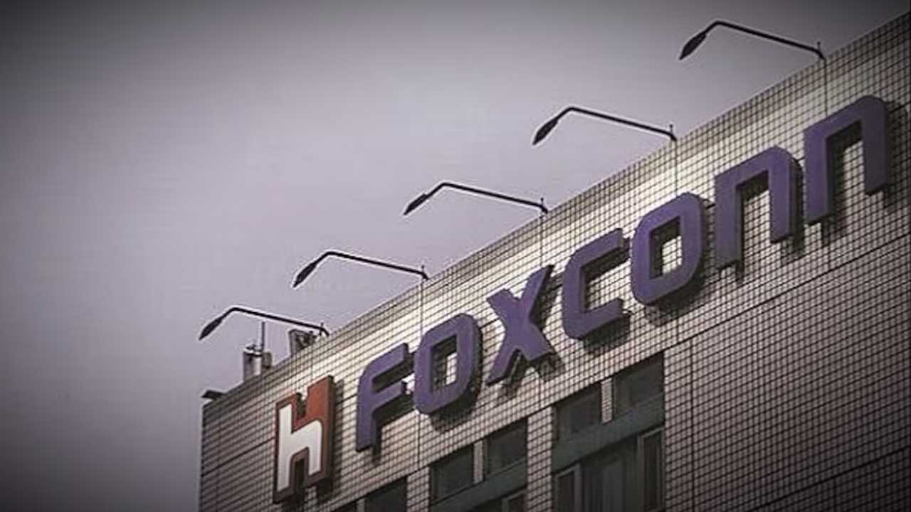 foxconn tamil nadu plant