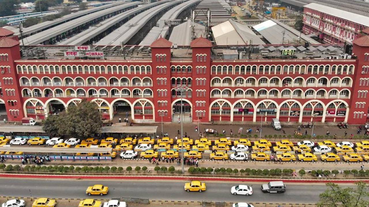 howrah railway station