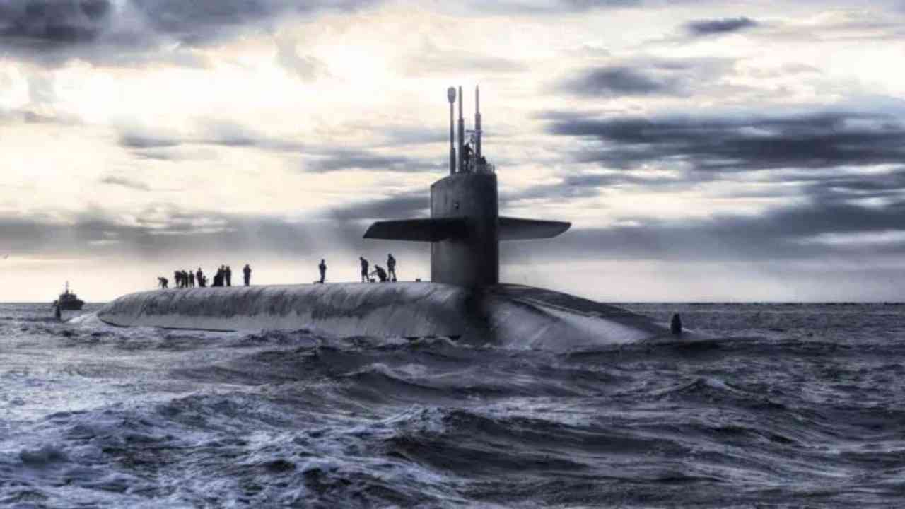 ballistic missile submarine india s4