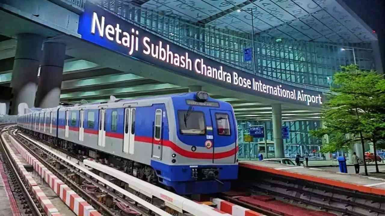 kolkata airport metro india hood