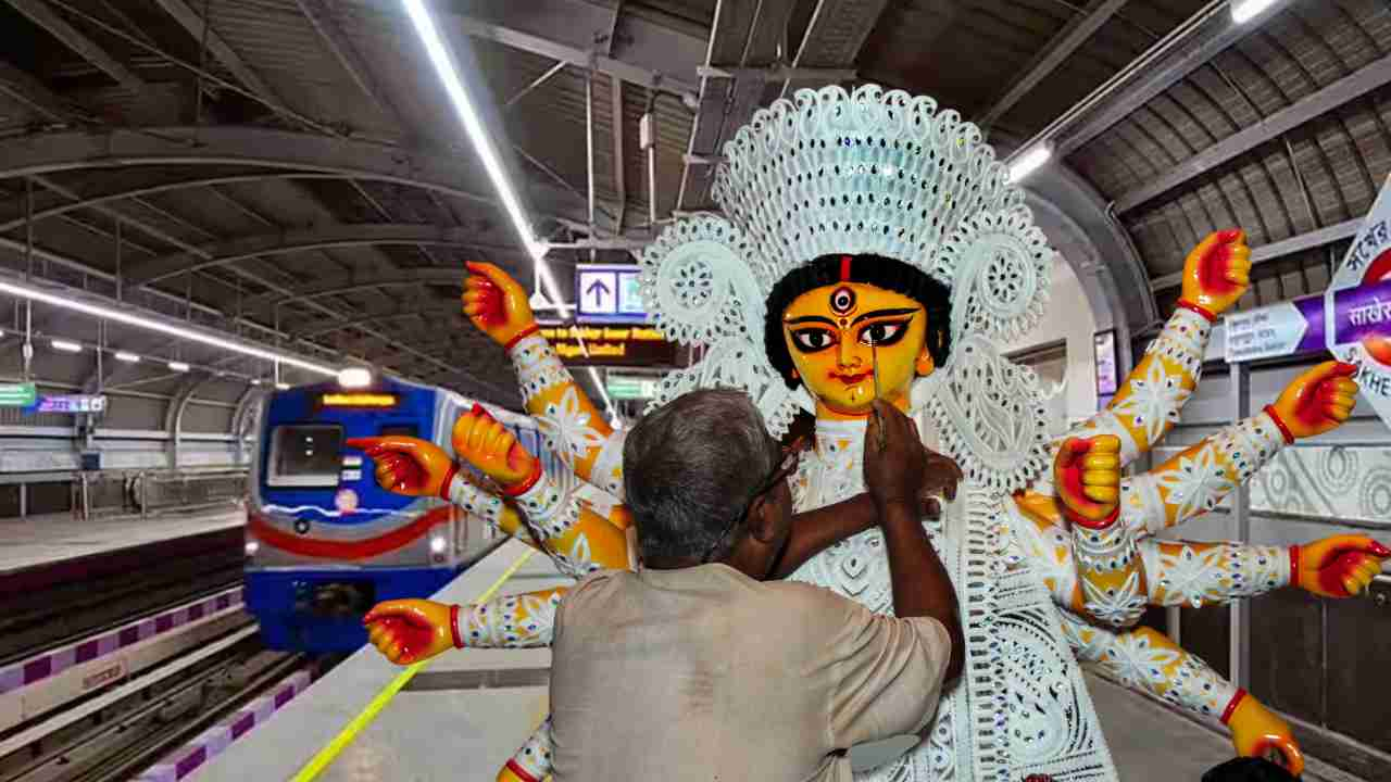 kolkata metro durga puja