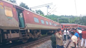 lokmanya tilak express