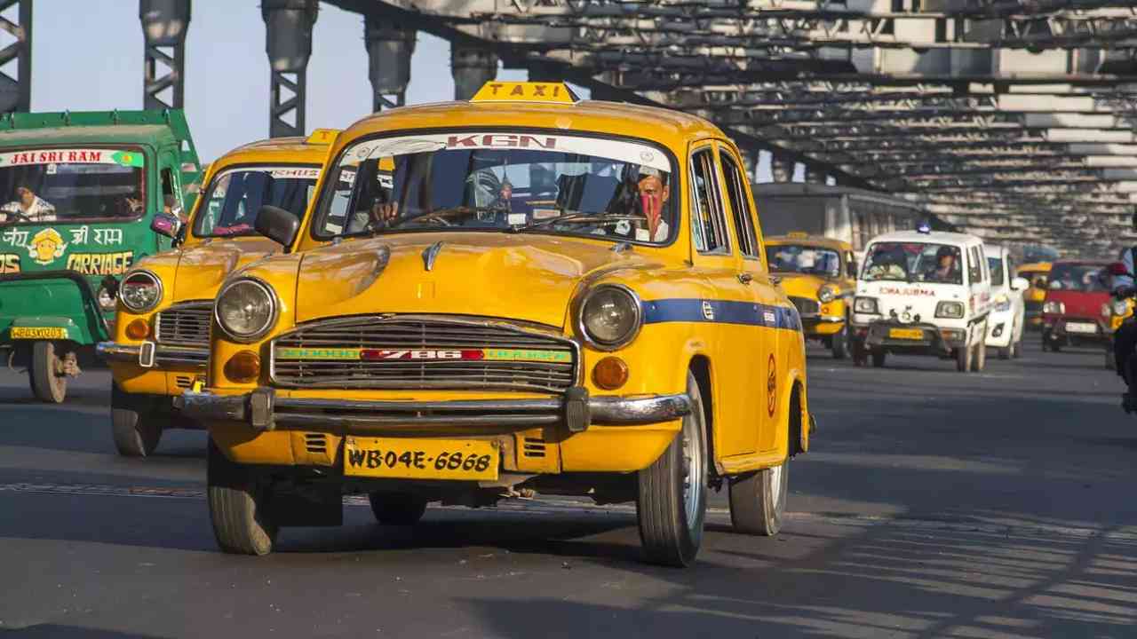 kolkata yellow taxi