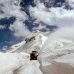 ladakh ke la pass tunnel