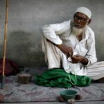 4300 pakistani beggars added in no fly list for saudi arabia