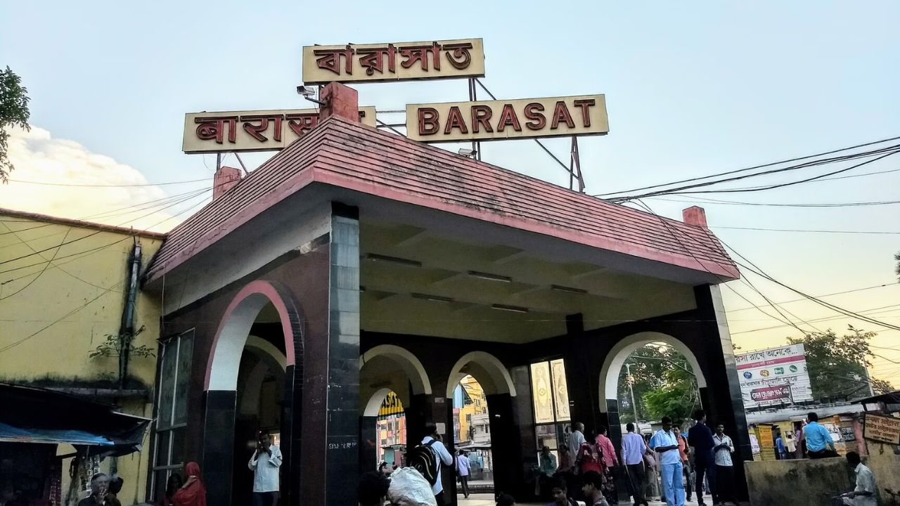 barasat station