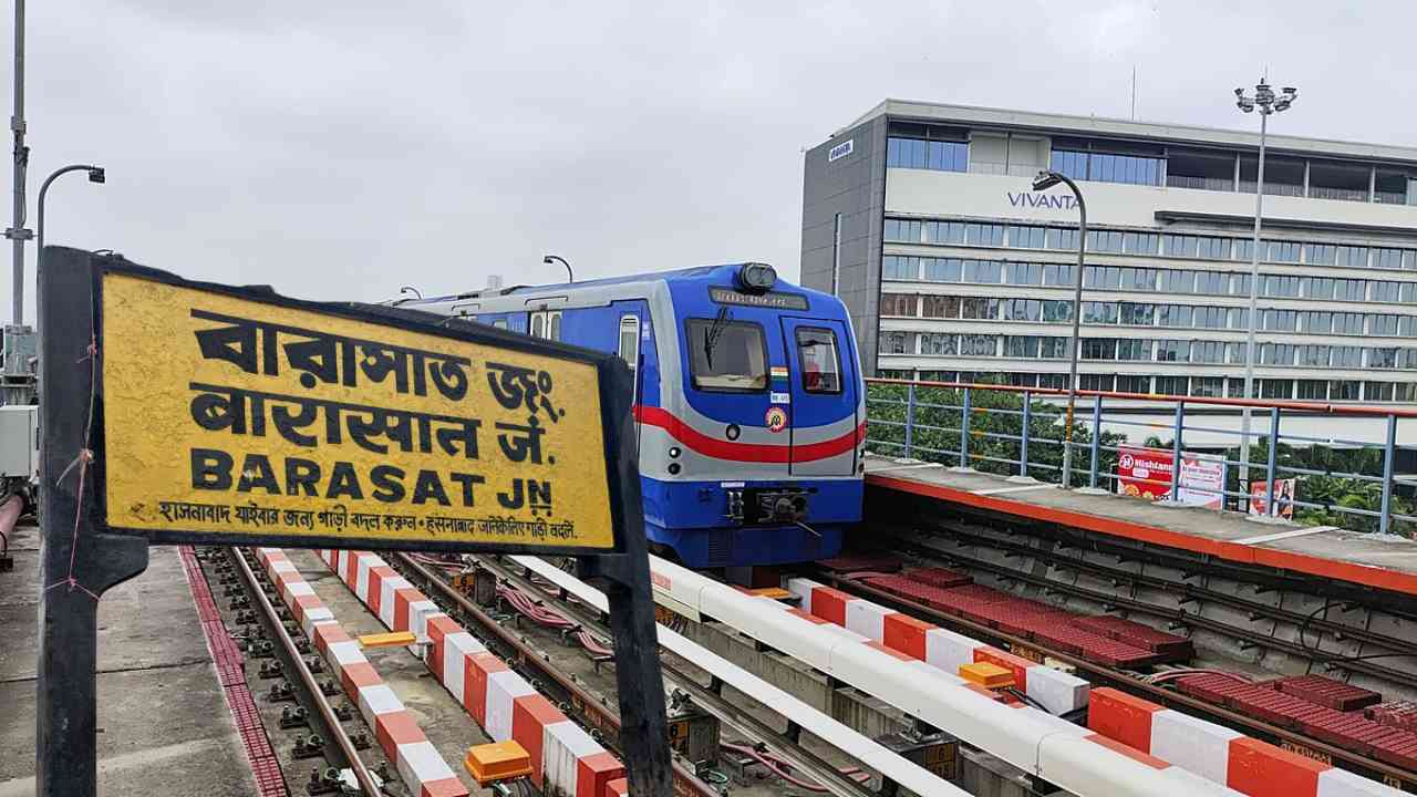 kolkata metro barasat