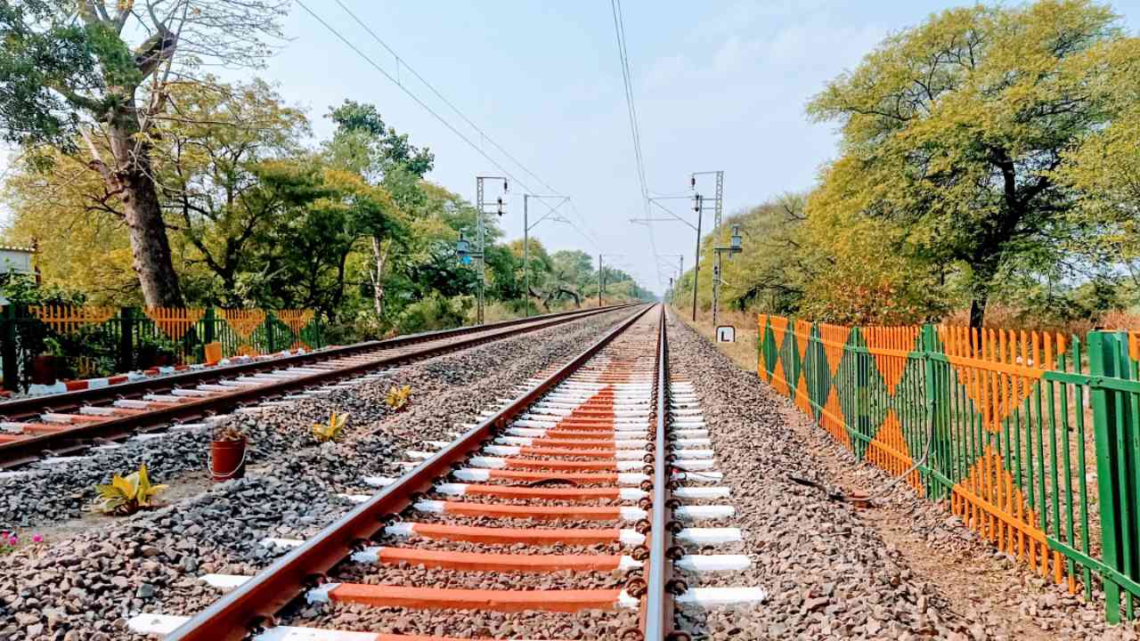 railway track