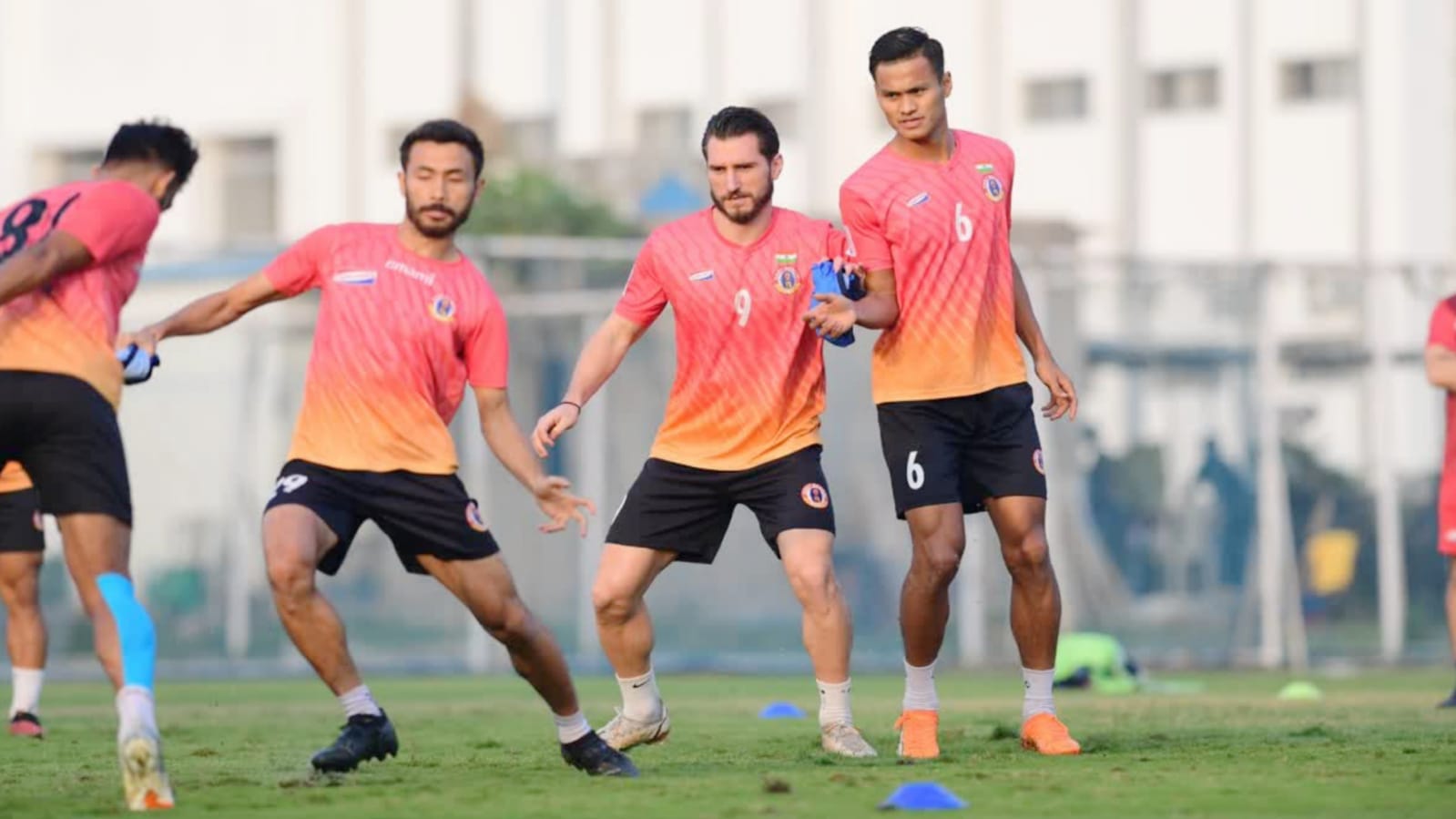 East bengal will take on mumbai city fc amid injury speculation