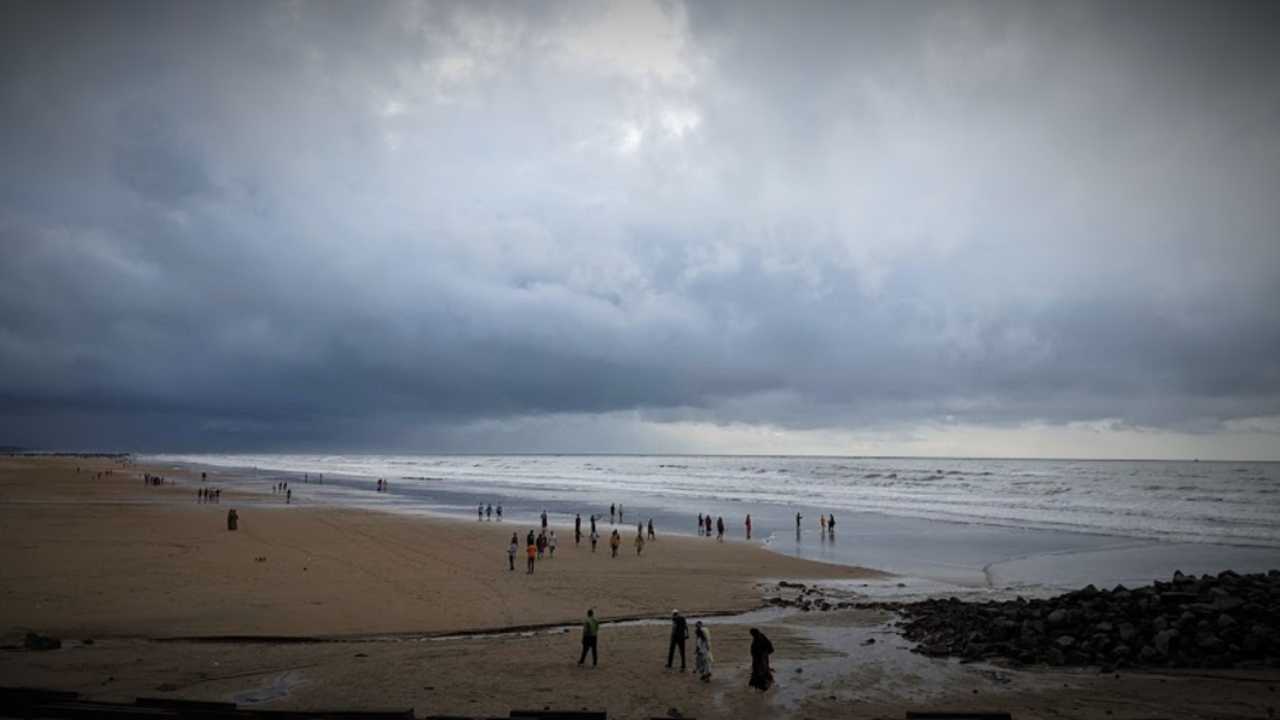 new sea beach neaar digha with no boulders