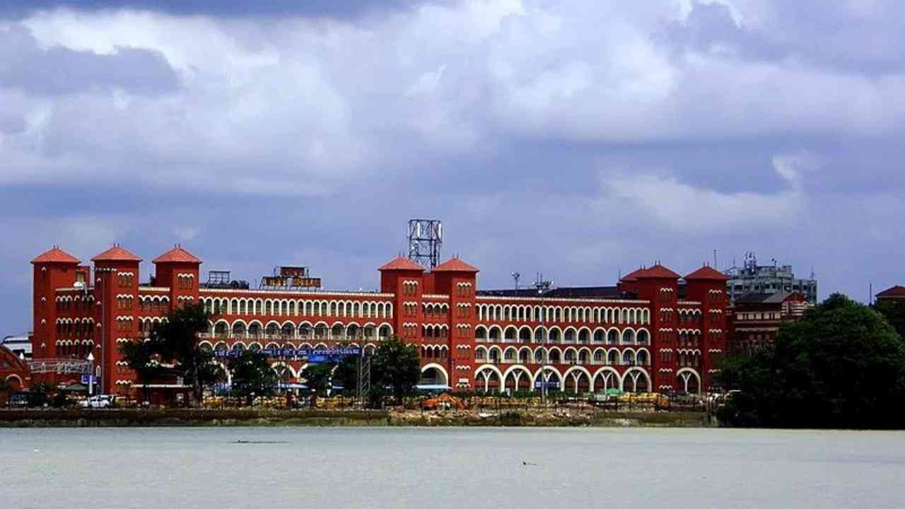 howrah station