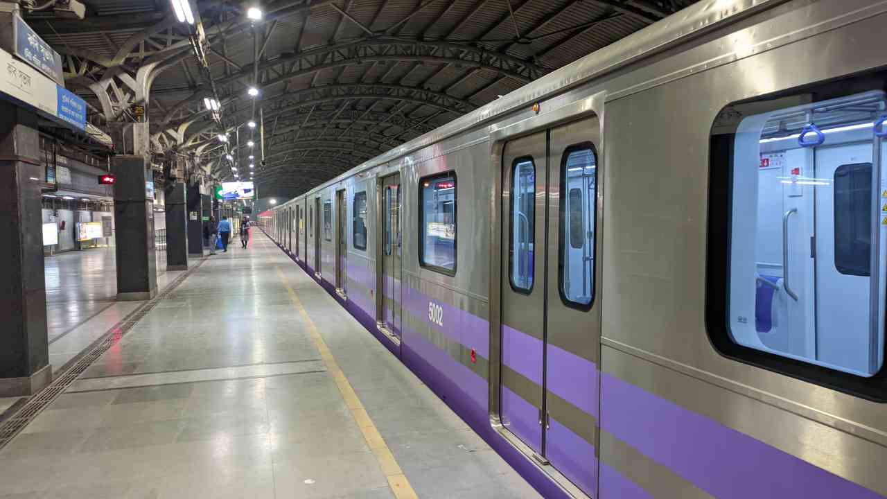 kolkata metro dalian rake