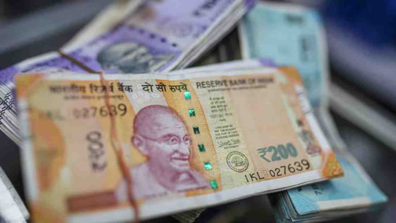 indian rupee pension scheme