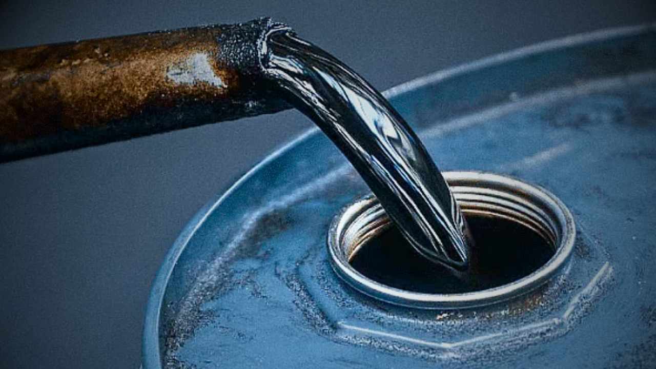 Cruid Oil