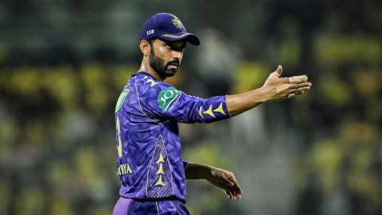 In which equation will Kolkata Knight Riders be able to reach the playoffs?