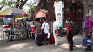 Bangladesh Citizens Returning Amid India Pakistan Tension