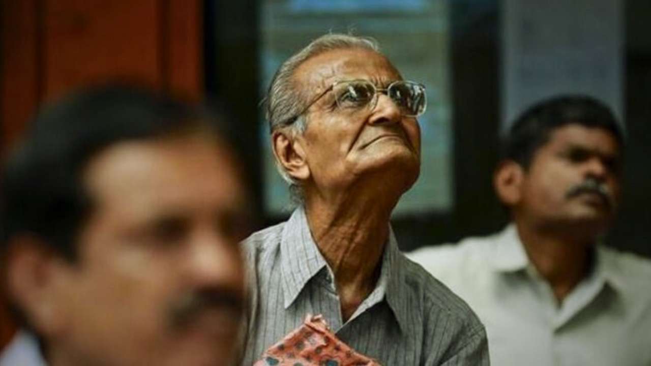 Central government employees will be eligible for National Increment for pension if they retire a day early
