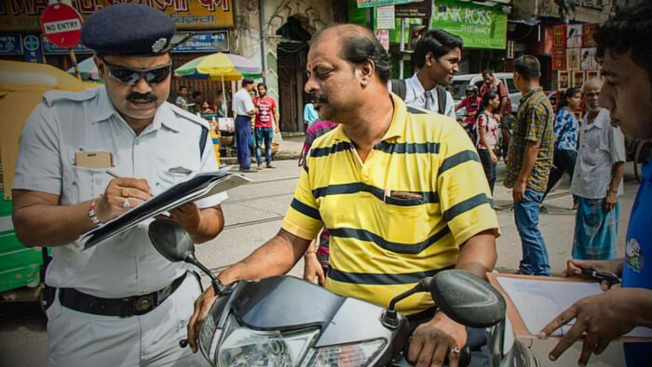 Fines can be easily avoided by following this 4 tips while driving