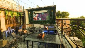 Rooftop Restaurants Cafe In Kolkata
