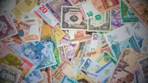 Top 5 strongest currencies in the world