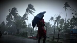 Weather Today Heavy Rain Alert in 7 districts of south bengal