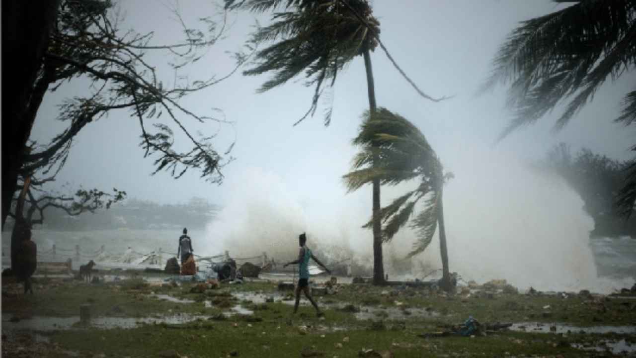 Weather Today Heavy Rain in Coastal Areas due to Low Pressure Zone