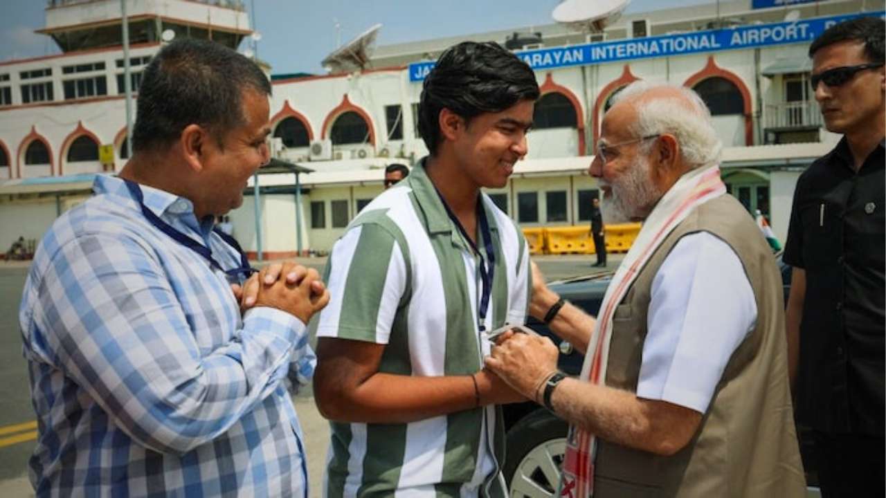 Vaibhav Suryavanshi meets Prime Minister Narendra Modi at Patna airport