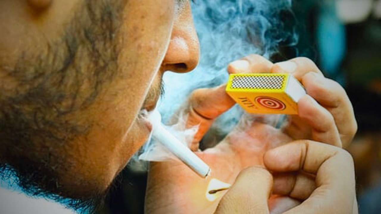 government will fine for smoking in public with 13,000 Rupees