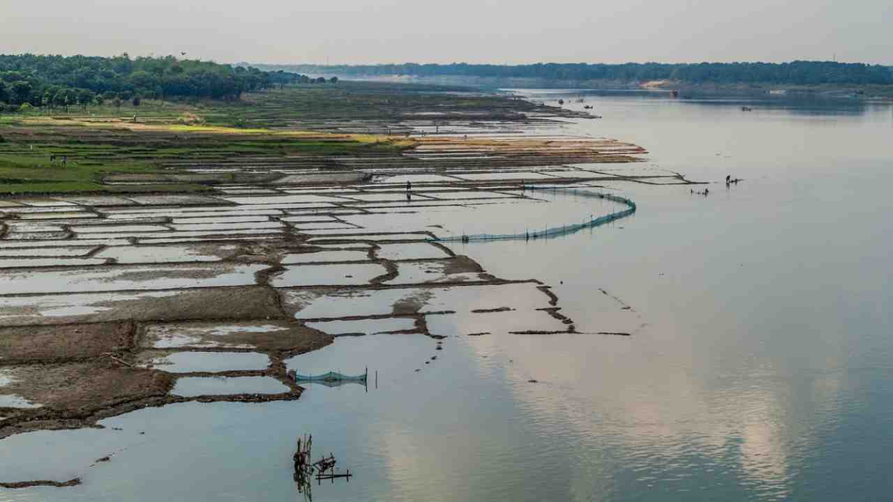 mahananda river siliguri