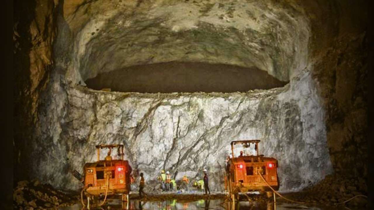 Do you know where are 3 Indian secret oil reserve