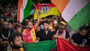 When will East Bengal and Mohun Bagan take to the field in preparation for the Calcutta football league