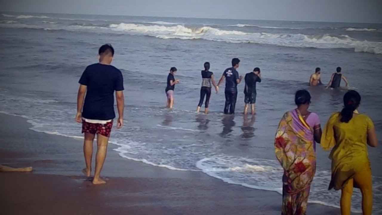 Why Digha Sea Water Color Getting Black