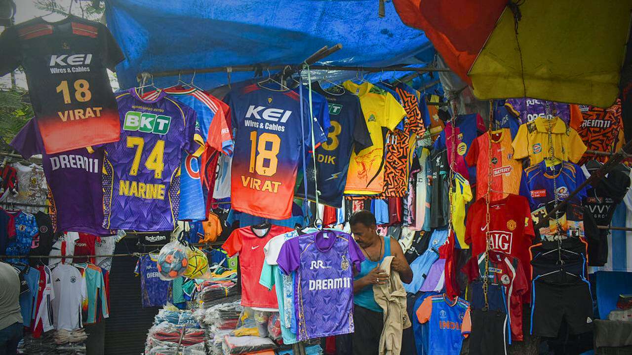 IPL jersey stolen from BCCI office
