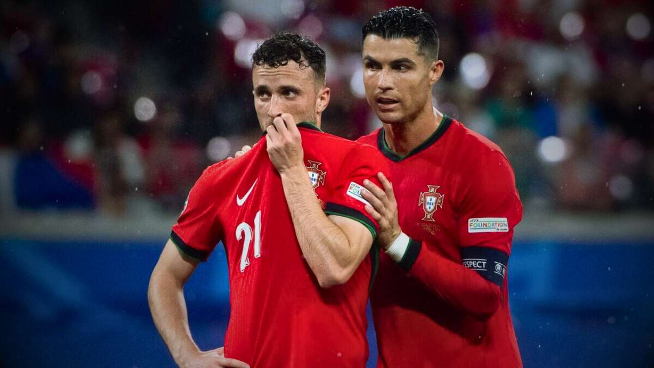 Liverpool star Jota Diogo dies in car crash