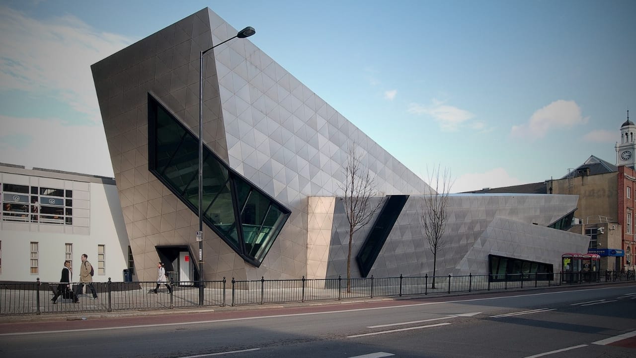 London Metropolitan University On Bangladeshi students