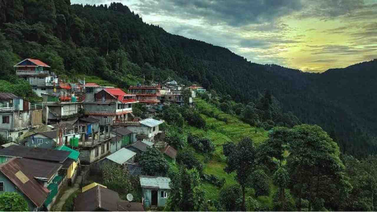 Majhidhura