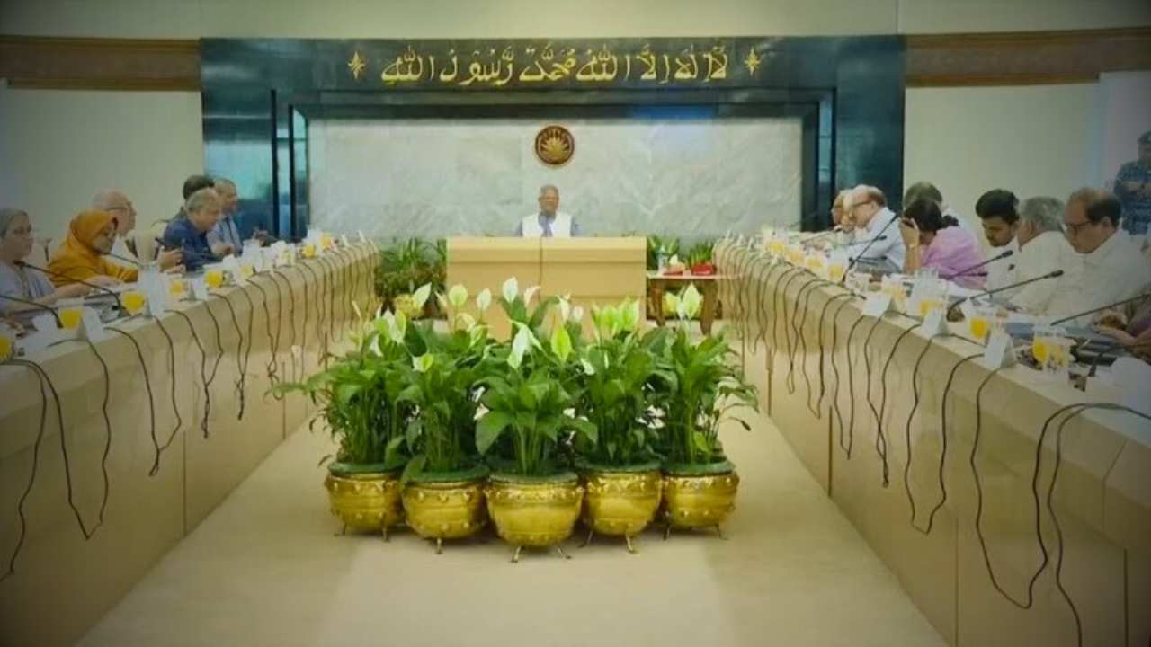 3 India-Bangladesh Land Ports closes by Yunus government