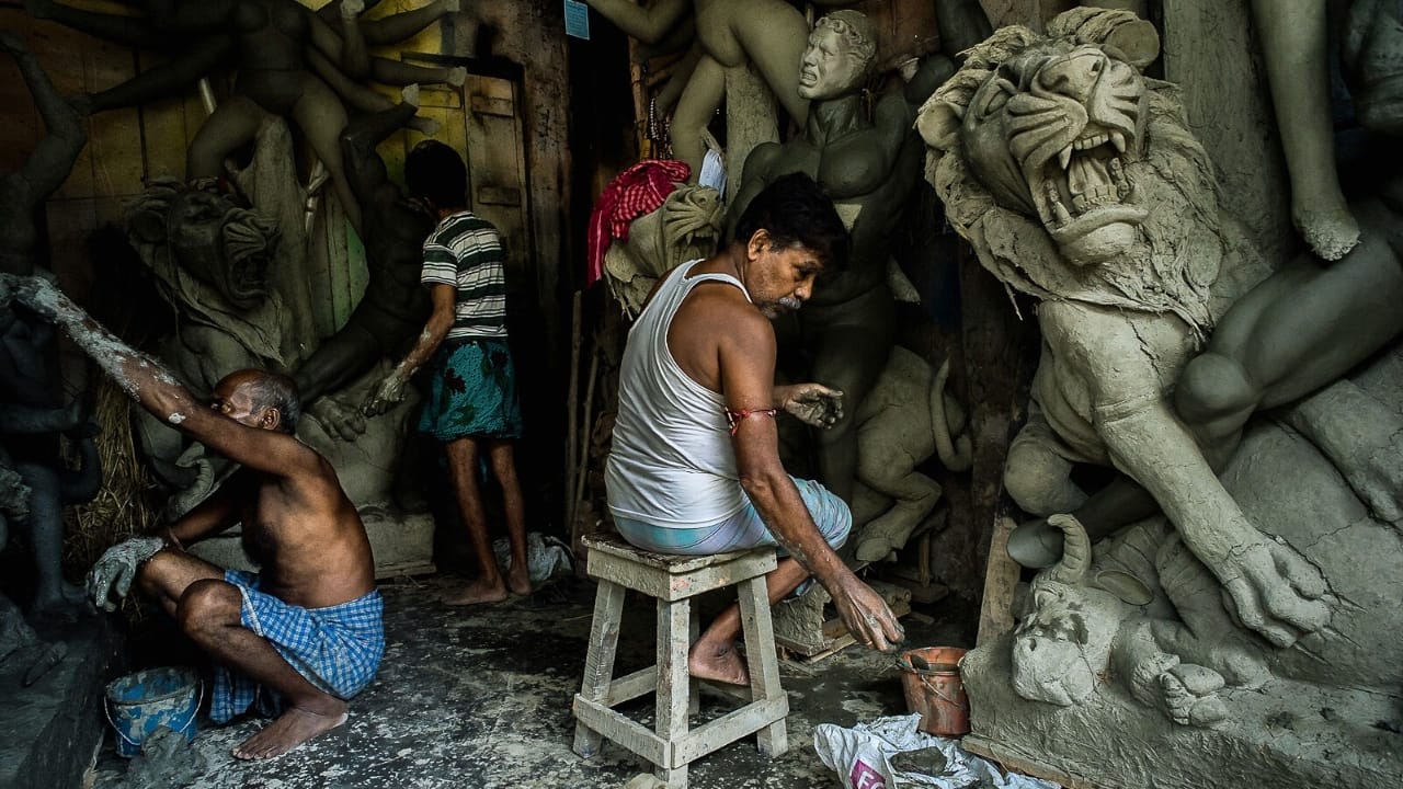 Durga Puja kumartuli police said to Potters thermocouple cannot be used to make idols