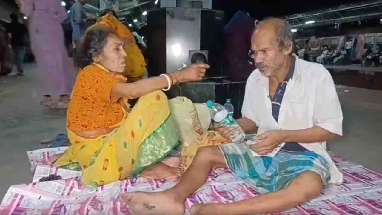 baruipur station viral video