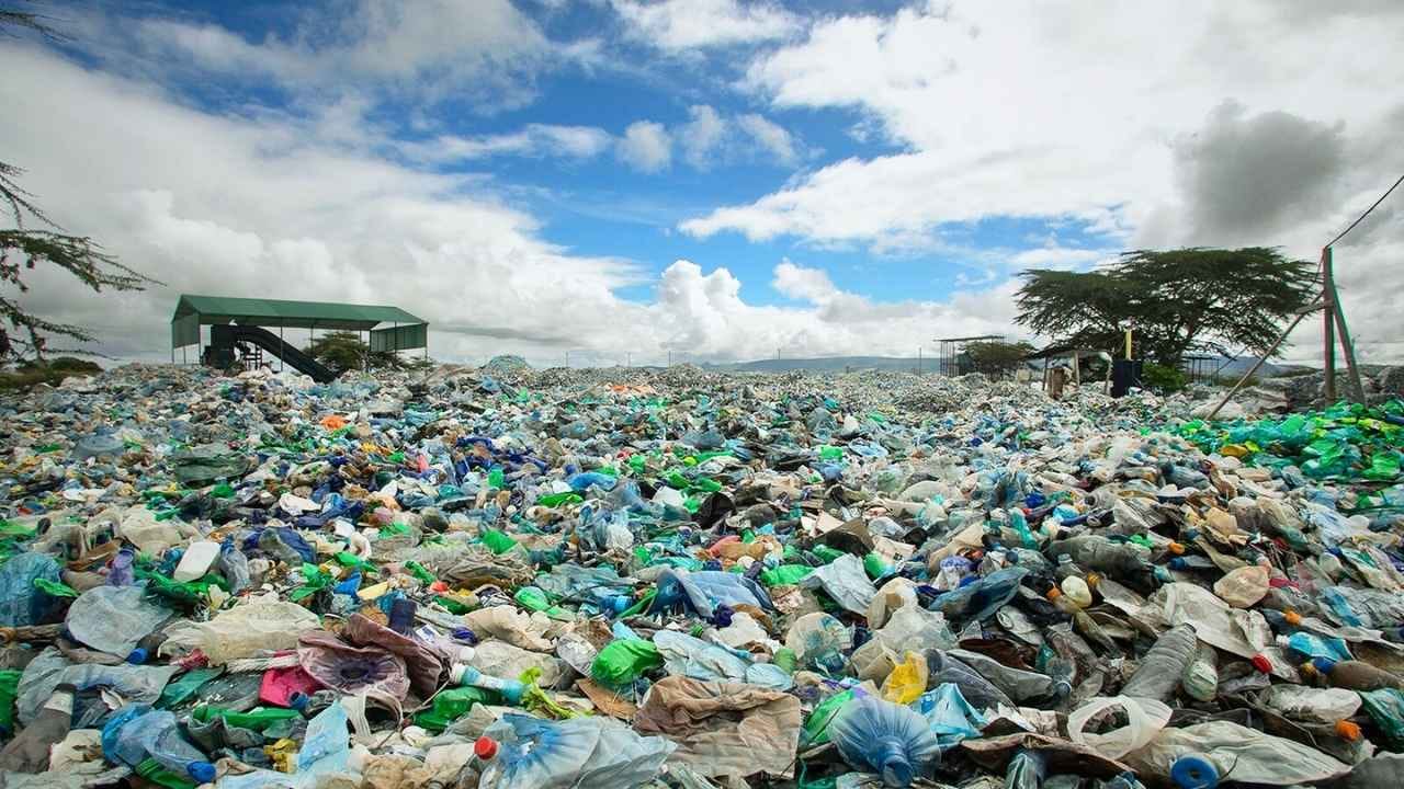 Petrol from plastic waste US and China scientists developed a one step method