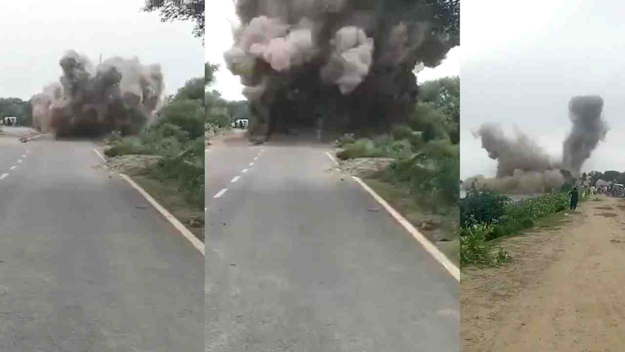 Pakistan blows up dam in Punjab amid flood fears