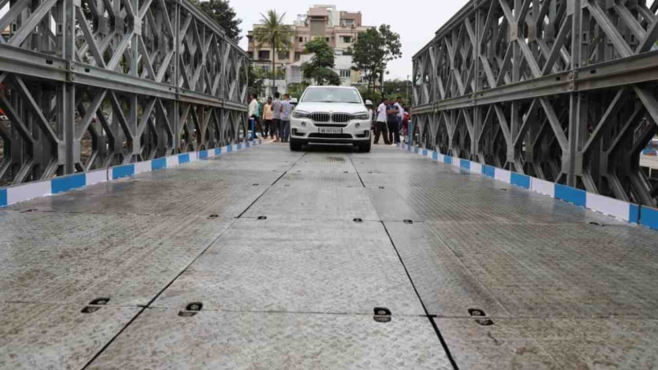 Dakshindari Salt Lake Bailey Bridge