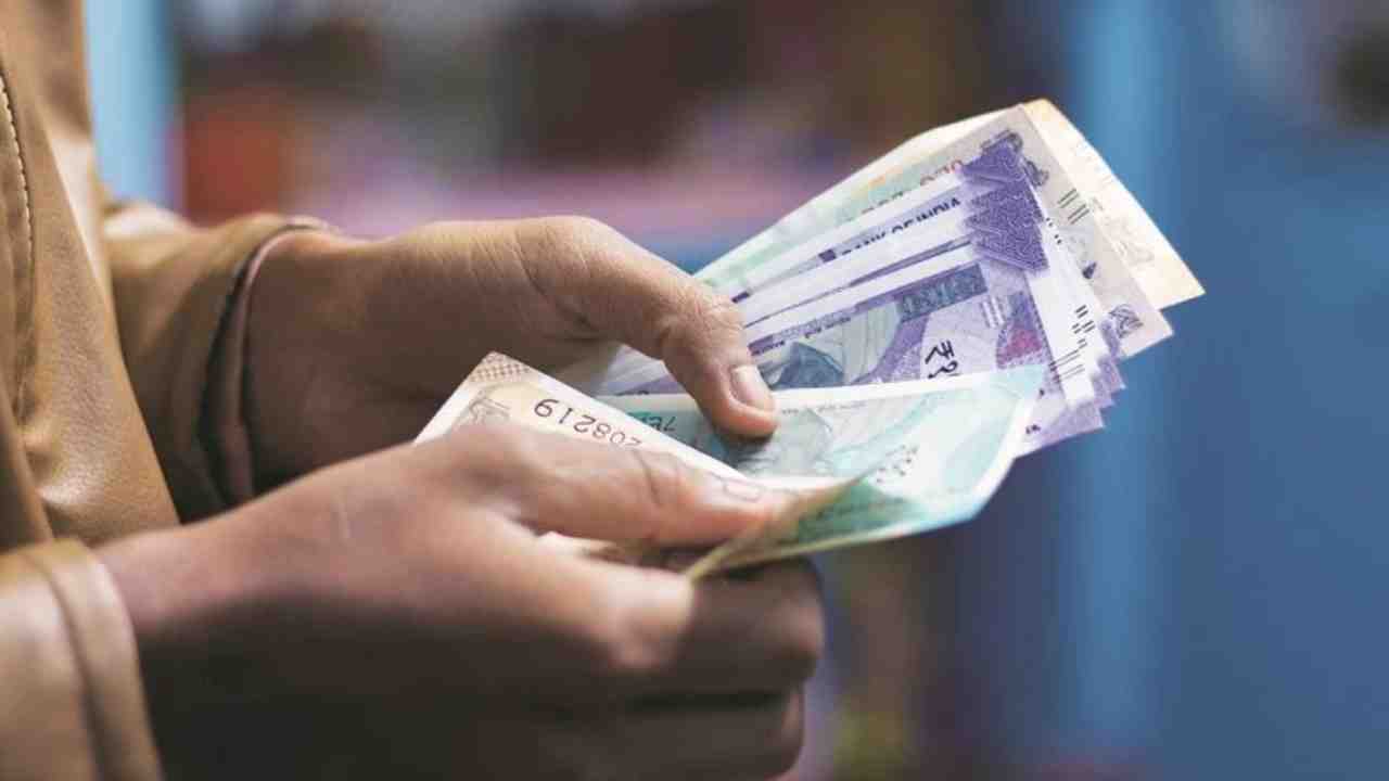 Lado Lakshmi Yojana 2025