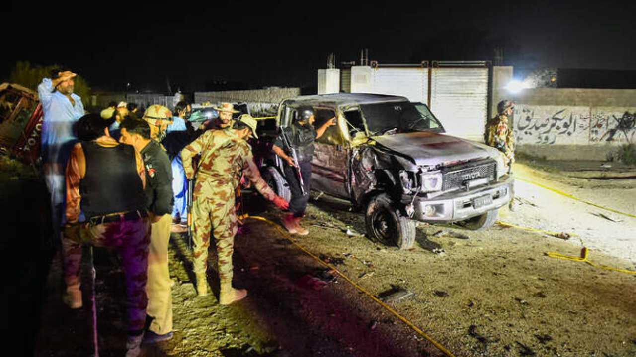 Pakistan landmine Blast 5 Soldiers Died
