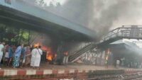 santoshpur station fire