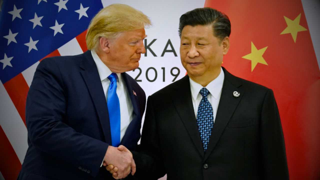 Donald Trump On China He imposes extra 100 percent Tariff