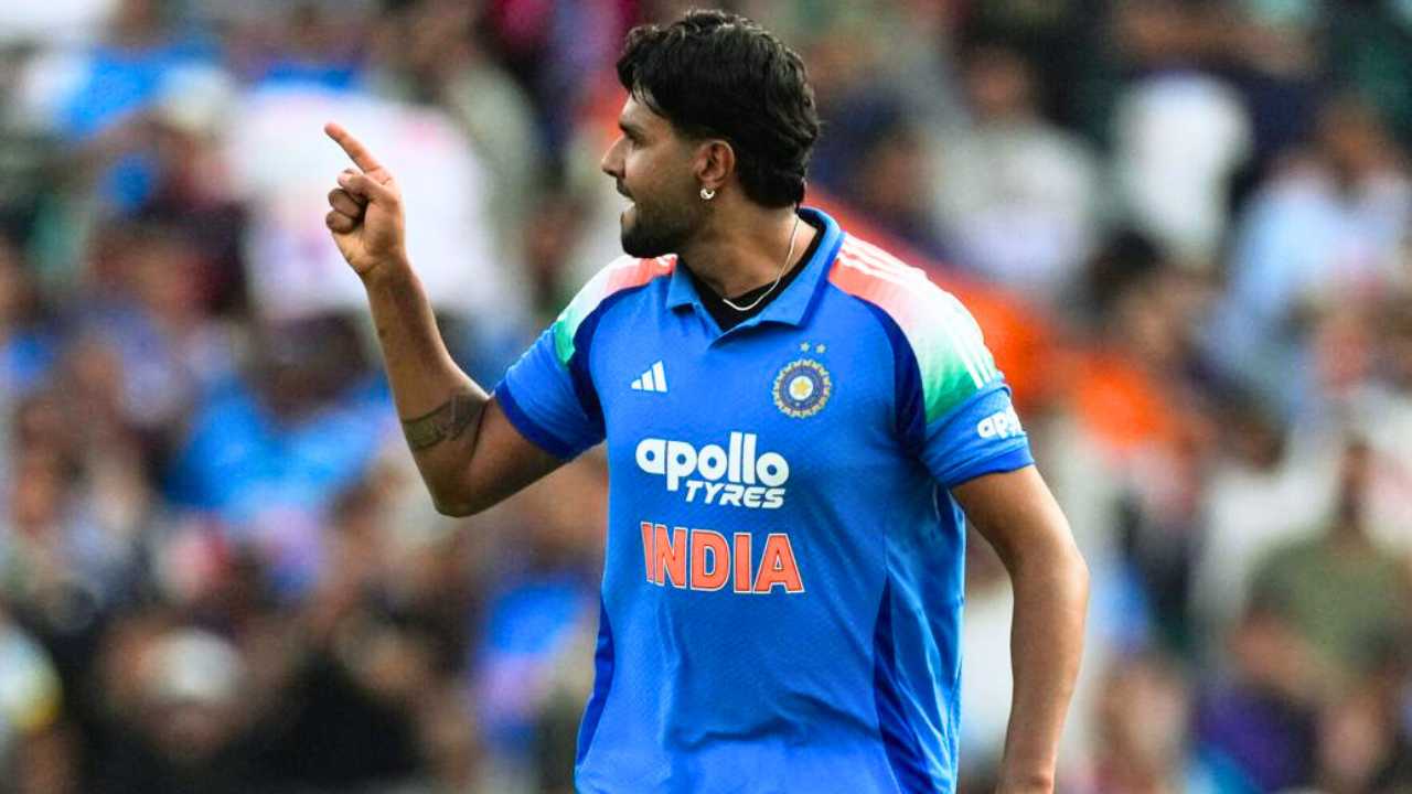 Harshit Rana New Record with four wickets in 3rd one day against Australia