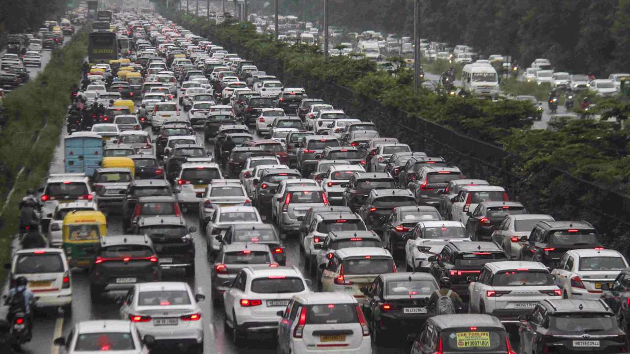 Mumbai Ahmedabad Highway
