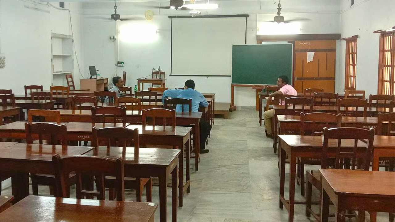 Zero Enrolment School
